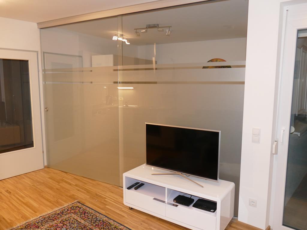 Chads City Apartment Mit Tiefgarage Free Parking Graz Exterior photo